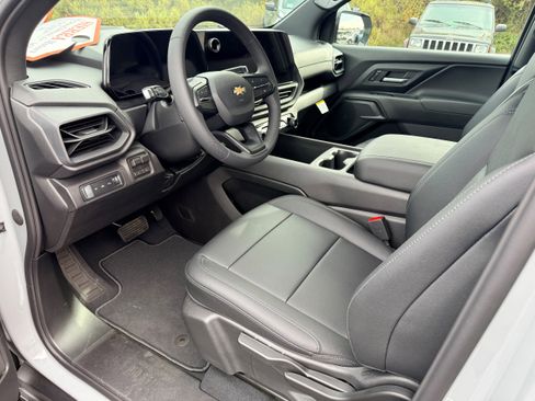 Used 2026 Chevrolet Silverado EV W/T w/ LPO, Custom Package image 10