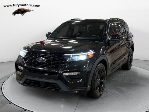 Used 2023 Ford Explorer ST-Line w/ Class IV Trailer Tow Package image 7