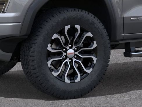 New 2026 GMC Canyon Denali AWD/4WD image 9