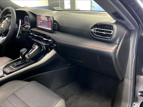 Used 2024 Dodge Hornet R/T AWD/4WD image 13