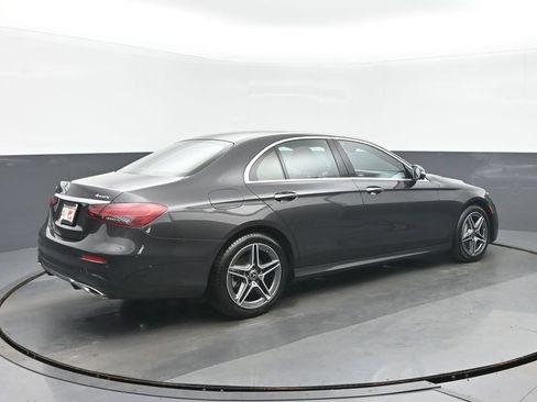 Used 2023 Mercedes-Benz E 350 4MATIC Sedan w/ Premium Package image 3