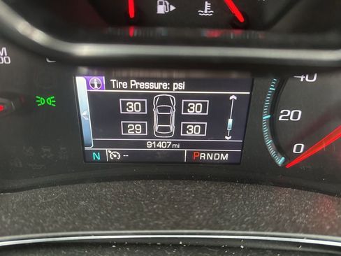 Used 2016 Chevrolet Impala LT w/ Convenience Package image 26