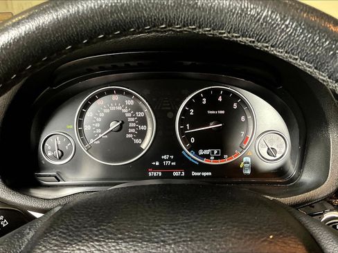 Used 2017 BMW X3 sDrive28i w/ Premium Package 3 RWD image 13