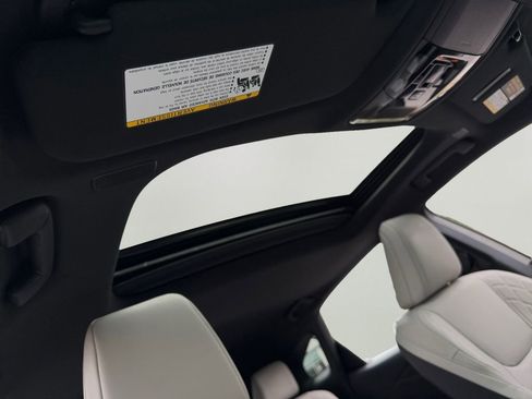 Certified 2024 Lexus RX 350 Premium w/ Cold Area Package AWD/4WD image 8