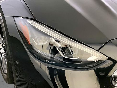New 2026 Mercedes-Benz C 300 4MATIC Sedan image 16