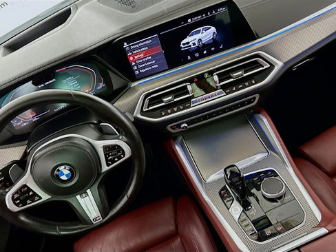 Used 2021 BMW X6 M50i AWD/4WD image 18