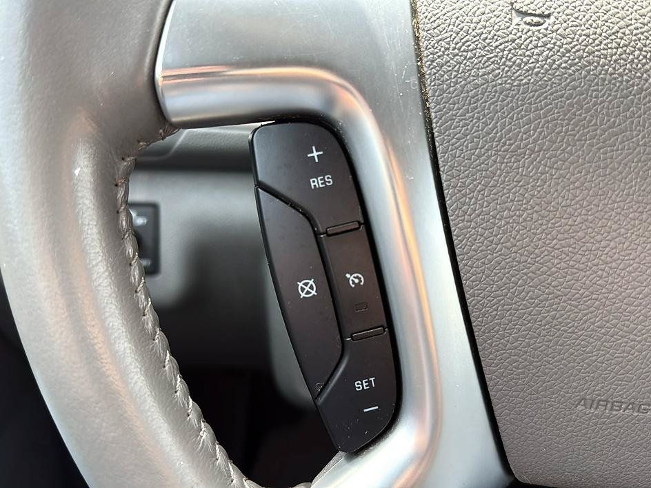 Used 2016 Chevrolet Traverse LT AWD/4WD image 21