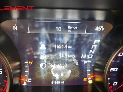 Used 2022 Dodge Charger SXT image 13
