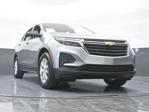 Used 2024 Chevrolet Equinox LS FWD image 58