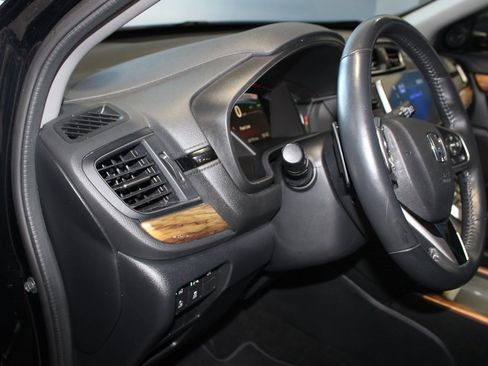 Used 2022 Honda CR-V Touring image 11