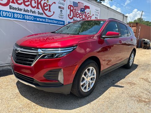 Used 2023 Chevrolet Equinox LT FWD image 6
