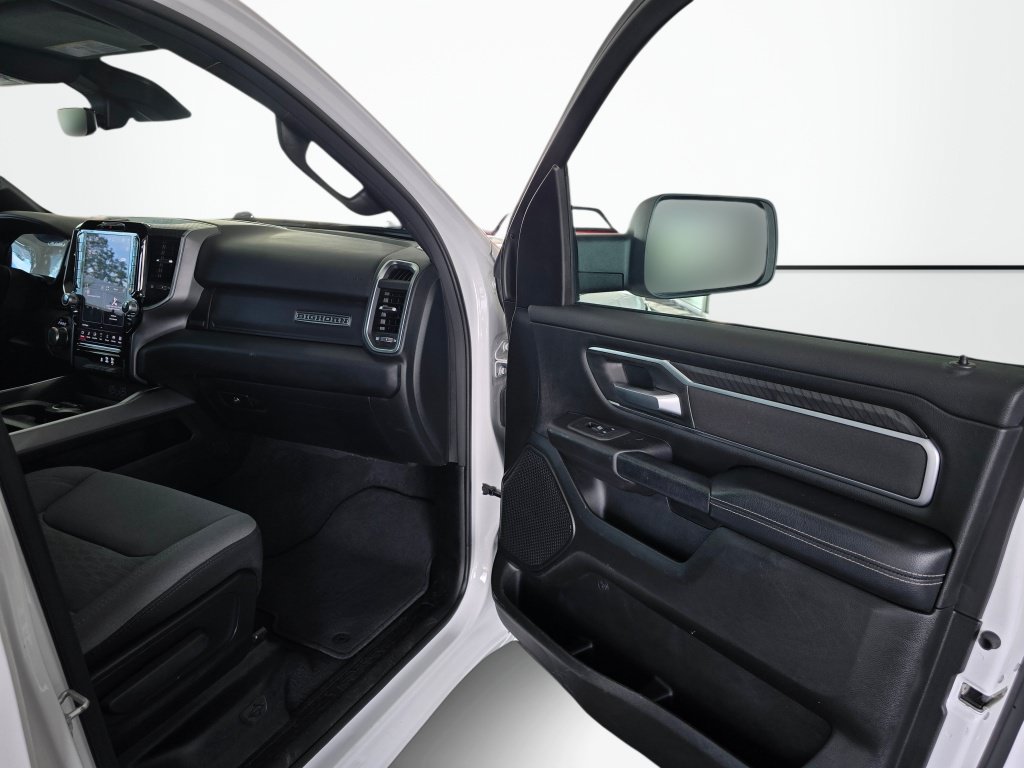 Used 2025 RAM 1500 Big Horn AWD/4WD image 43