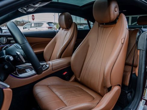 Used 2019 Mercedes-Benz E 450 E 450 w/ AMG Line Package image 21