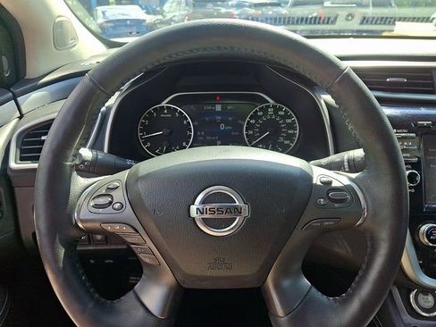 Used 2020 Nissan Murano SL w/ Moonroof Package AWD/4WD image 23