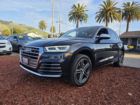 Used 2018 Audi SQ5 Premium Plus image 1
