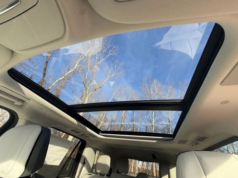 New 2026 Lincoln Navigator Reserve image 38