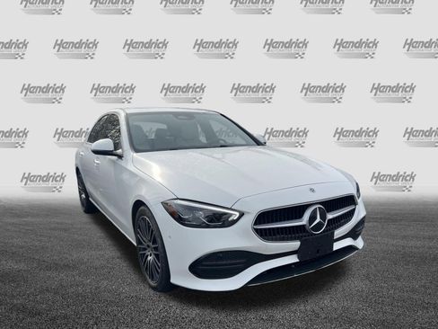 Used 2024 Mercedes-Benz C 300 4MATIC Sedan image 2