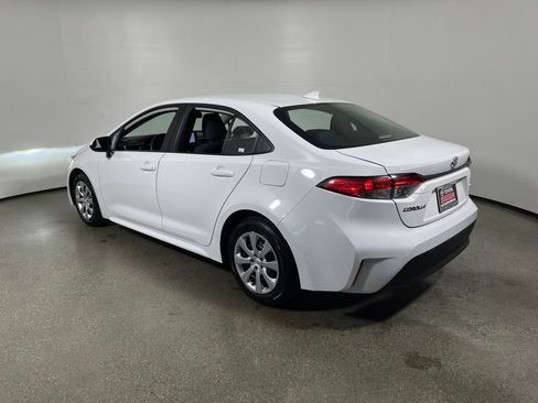 Certified 2024 Toyota Corolla LE image 5