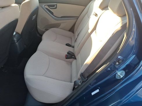 Used 2016 Hyundai Elantra SE FWD image 6
