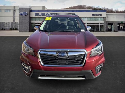 Used 2020 Subaru Forester Touring image 2