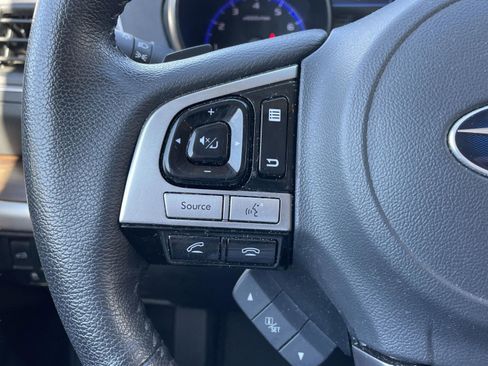 Used 2017 Subaru Outback 3.6R Touring image 30