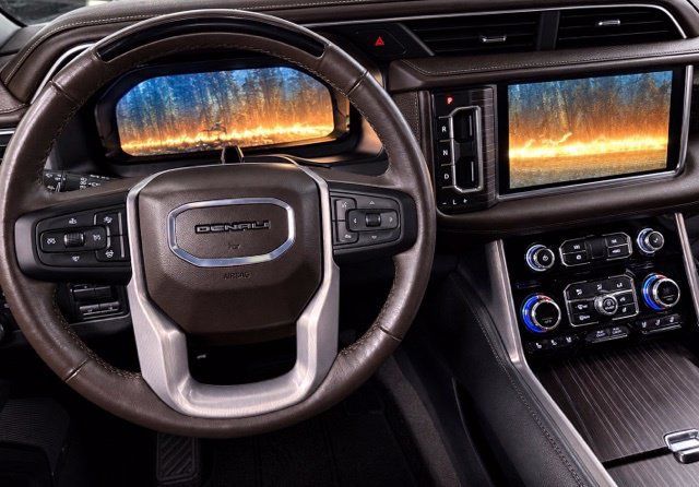 Certified 2024 GMC Yukon XL Denali w/ Denali Reserve Package AWD/4WD image 25