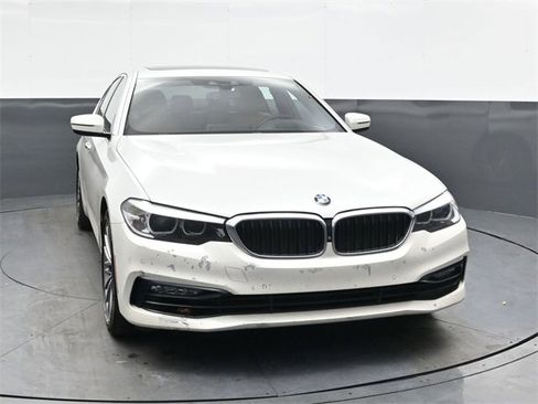 Used 2018 BMW 540i image 9