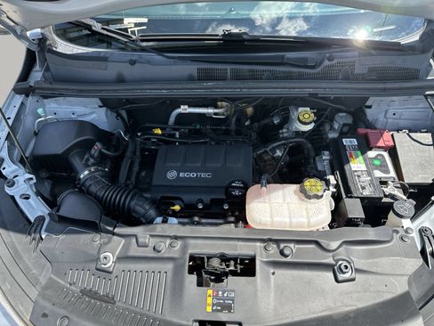 Used 2018 Buick Encore Preferred FWD image 17