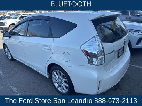 Used 2014 Toyota Prius V Five image 5