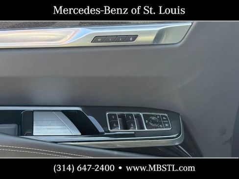 Used 2026 Cadillac Escalade V w/ LPO, ONYX Package AWD/4WD image 16
