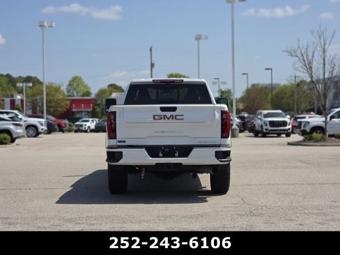 Used 2025 GMC Sierra 2500 Denali w/ Denali Reserve Package AWD/4WD image 6