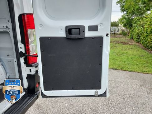 Used 2023 RAM ProMaster 1500 FWD image 6