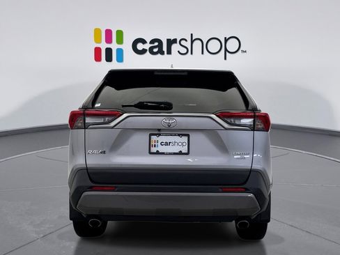 Used 2021 Toyota RAV4 Limited image 4