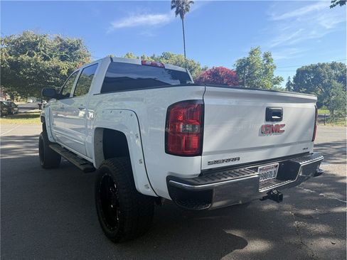 Used 2014 GMC Sierra 1500 SLE w/ SLE Value Package AWD/4WD image 5
