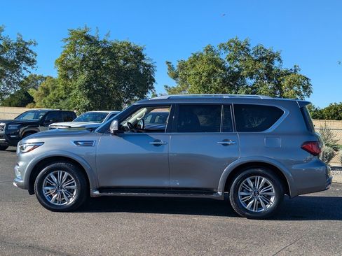 Used 2021 INFINITI QX80 Luxe image 3