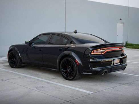 Used 2022 Dodge Charger Scat Pack RWD image 8