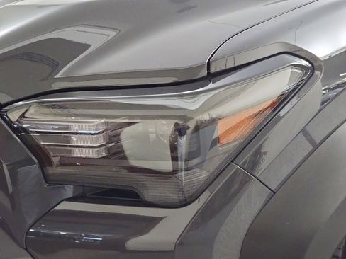 Used 2025 Toyota 4Runner TRD Off-Road Premium w/ Tow Technology Package image 35