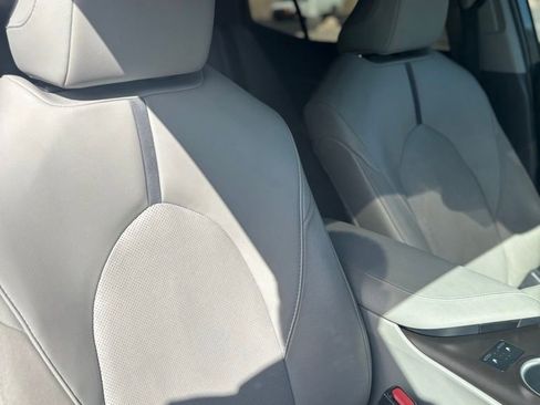 Used 2023 Toyota Camry XLE FWD image 29