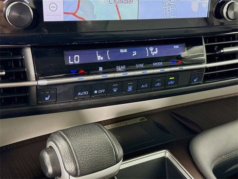 Certified 2021 Toyota Sienna XLE image 16