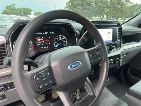 Used 2022 Ford F150 XL w/ Equipment Group 101A High RWD image 17