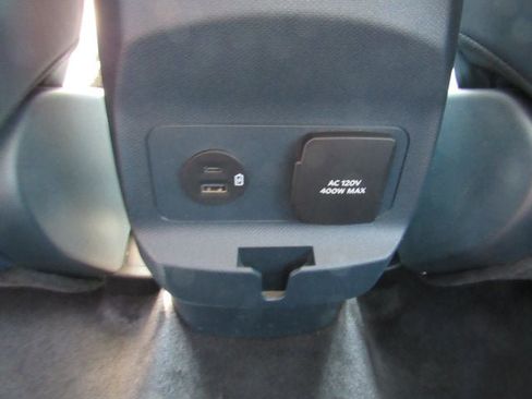 Used 2024 Ford Maverick Lariat w/ 4K Tow Package AWD/4WD image 31