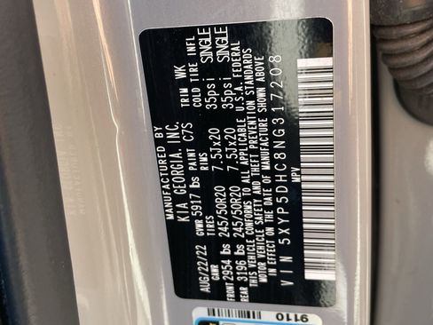 Certified 2022 Kia Telluride SX w/ SX Prestige Package image 38