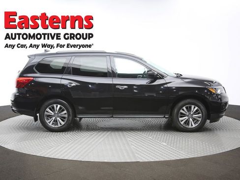 Used 2020 Nissan Pathfinder S FWD image 46