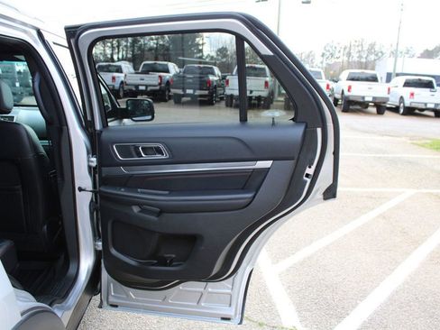 Used 2016 Ford Explorer Sport w/ Equipment Group 401A image 32