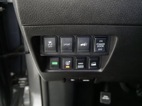 Used 2016 Nissan Rogue SL w/ SL Premium Package image 26