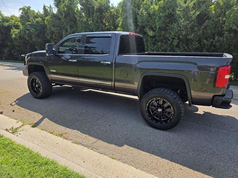 Used 2014 GMC Sierra 1500 SLE AWD/4WD image 3