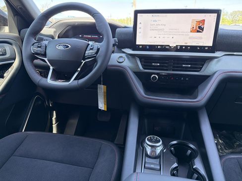 New 2026 Ford Explorer ST RWD image 3
