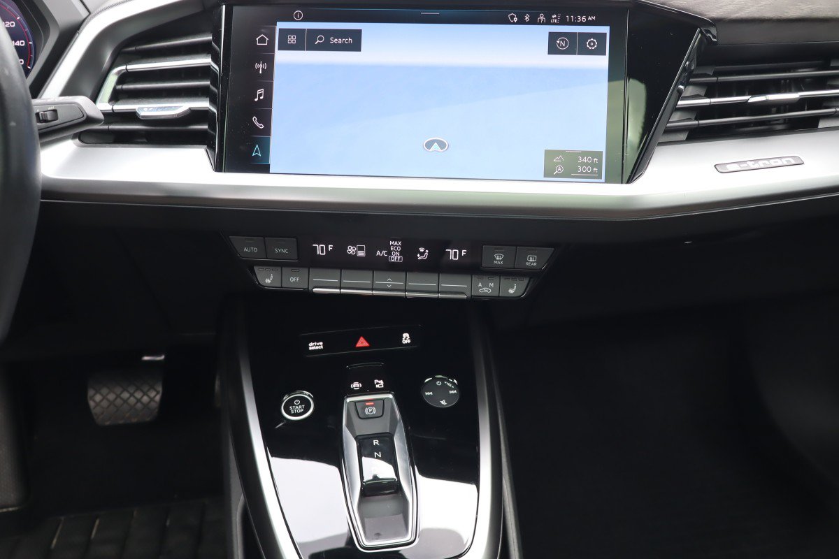Used 2023 Audi Q4 e-tron Prestige AWD/4WD image 14