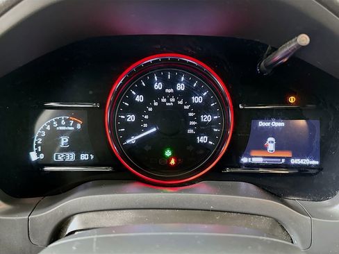 Used 2022 Honda HR-V EX image 12
