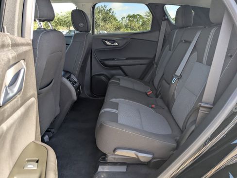 Used 2024 Chevrolet Blazer LT w/ Convenience Package image 17